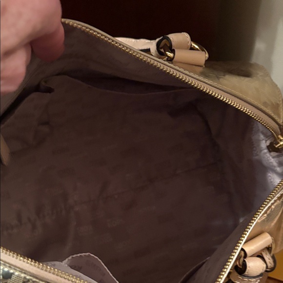 Michael Kors Grayson medium Metallic Gold Satchel - Picture 13 of 14